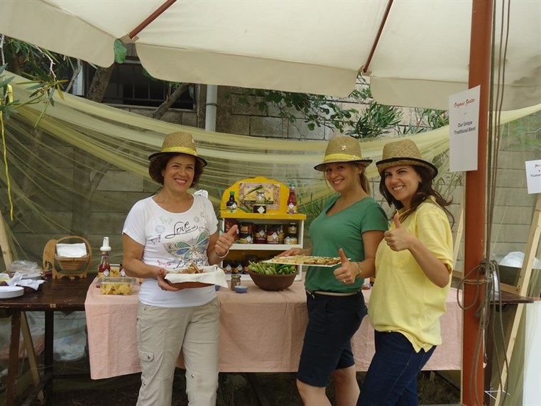 9th Annual Honey Harvest Event 